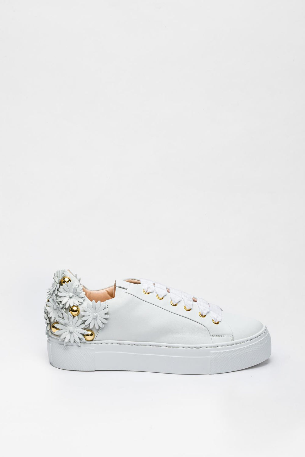 Beyaz Renkli Deri Sneaker