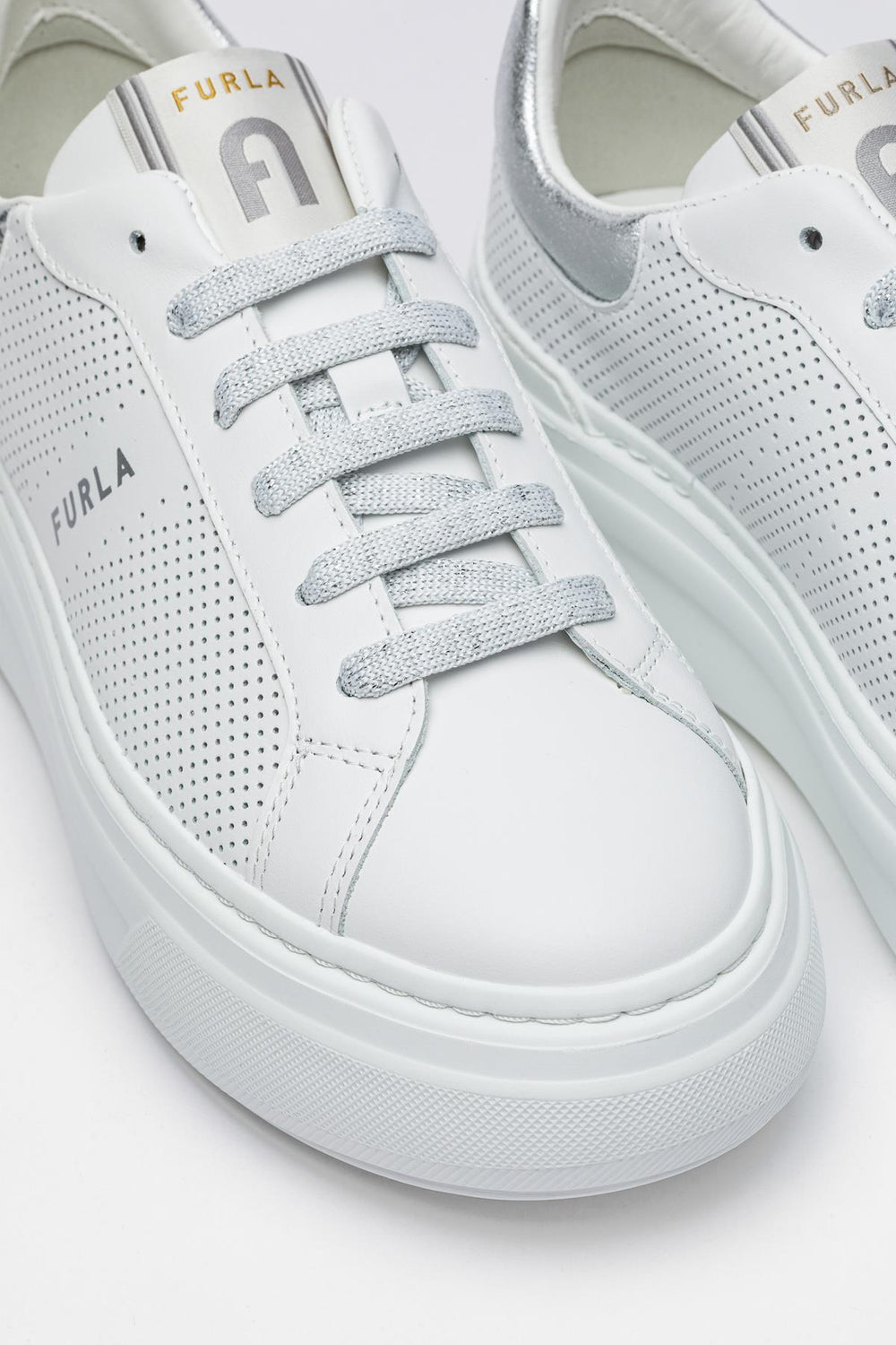 Beyaz Renki Deri Sneaker