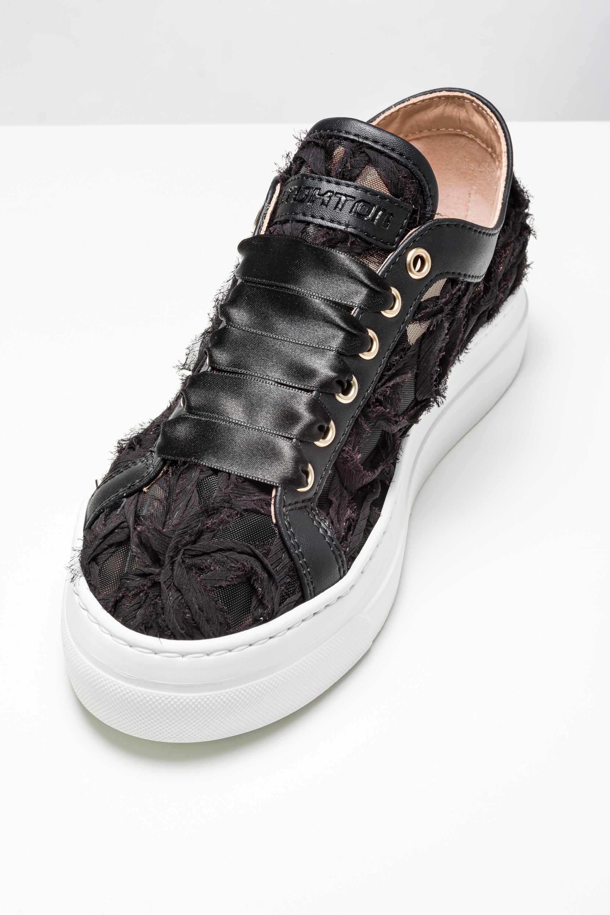 Siyah Dantel Sneaker