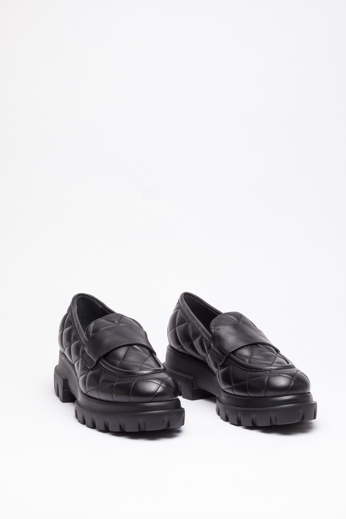 Siyah Deri Loafer