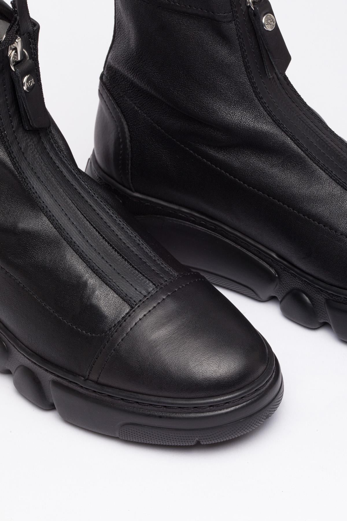 Siyah Deri Sneakers Bot