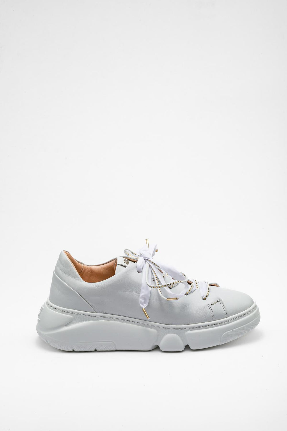 Beyaz Yumuşak Deri Sneaker